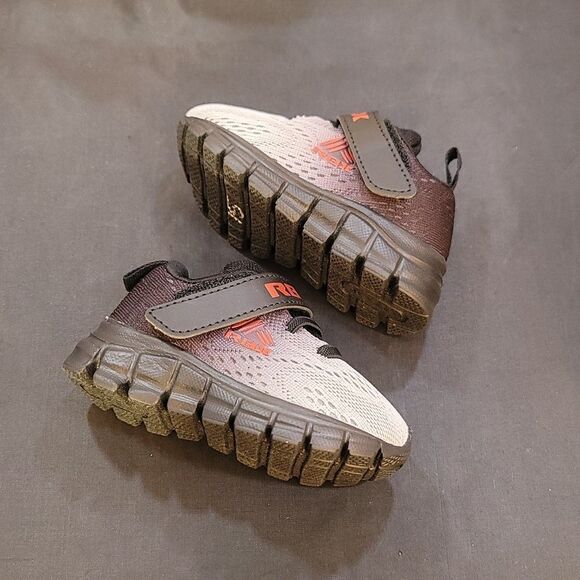 BRAND NEW RBX BABY VELCRO STRAP ROUND TOE SNEAKER - Picture 5 of 15